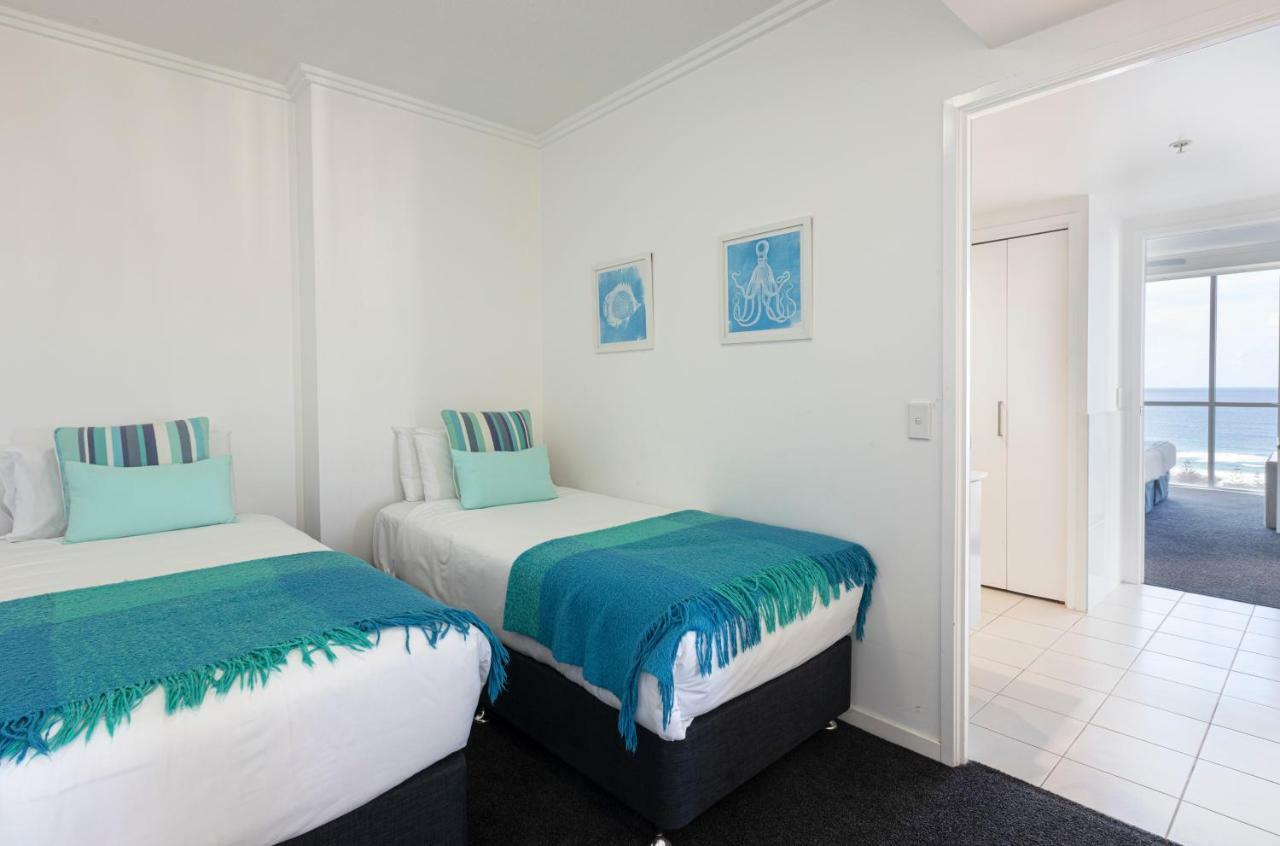 Ocean Pacific Resort - Official Broadbeach Exterior foto